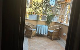 La Finestra Su San Pietro Terrace And View